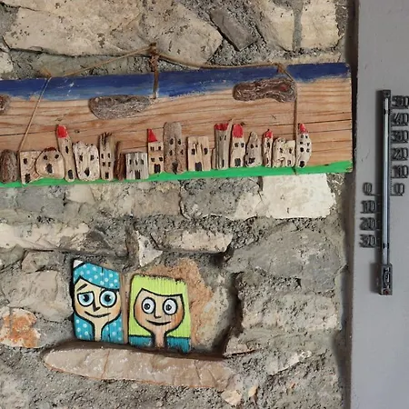 Kamena Kucica * Kraj (Zadar)