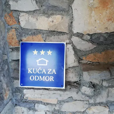 Vakantiehuis Kamena Kucica Kraj (Zadar)
